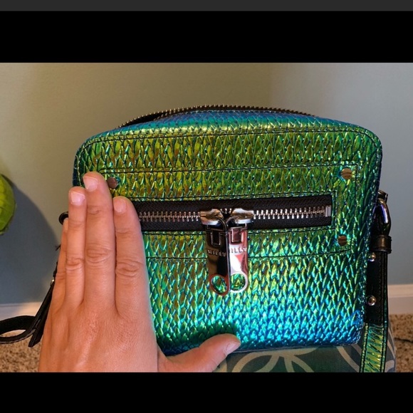 Milly holographic crossbody bag - Picture 4 of 7